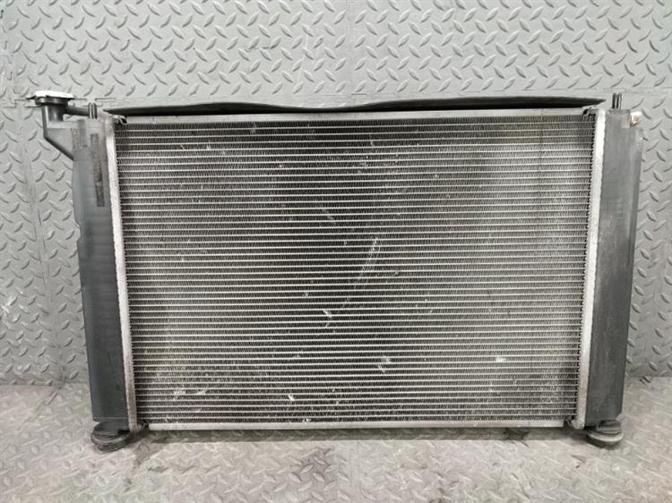 Радиатор основной Тойота Виш в Джанкое 431311