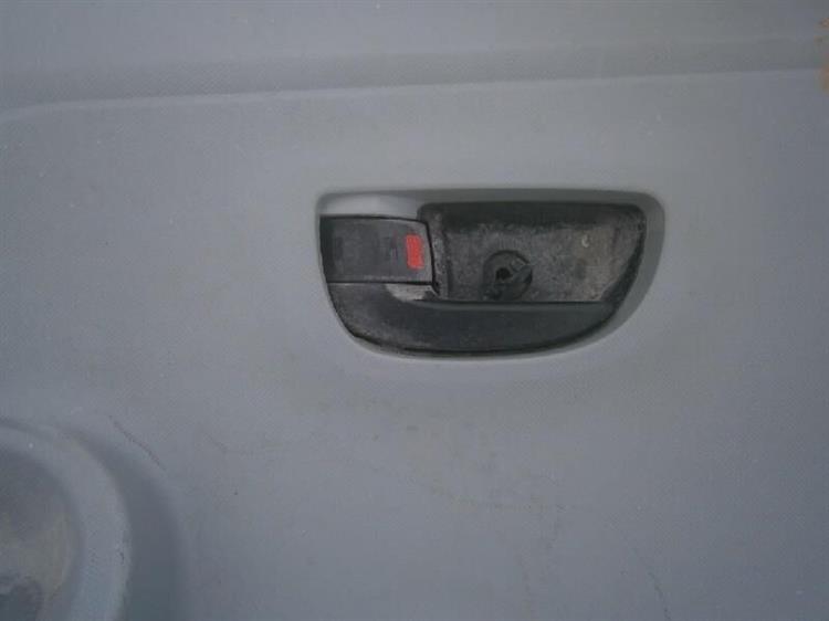 Дверь Тойота Приус в Джанкое 66102