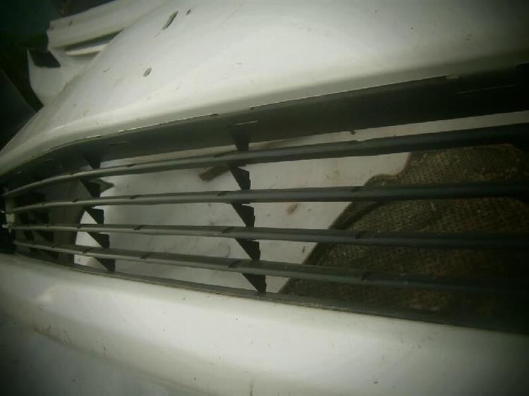 Решетка радиатора Тойота Приус в Джанкое 72763