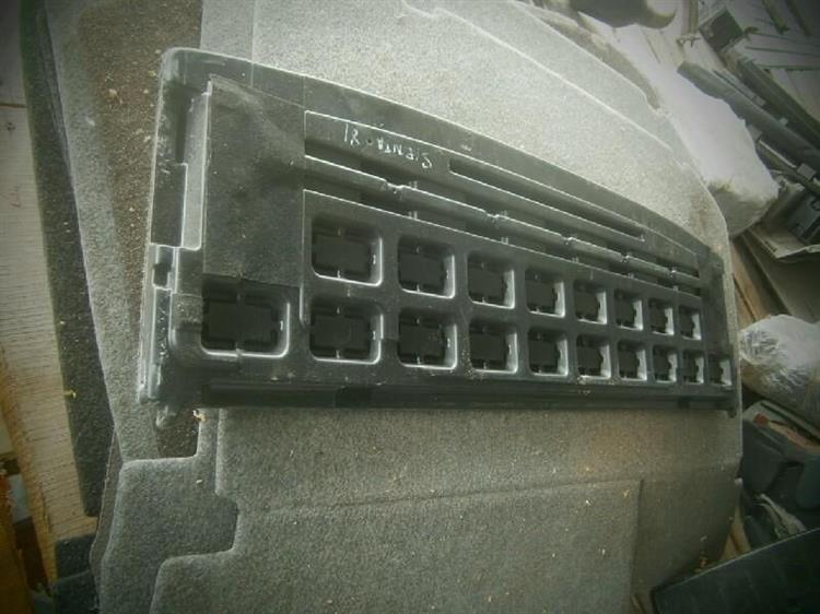 Полка багажника Тойота Сиента в Джанкое 77566