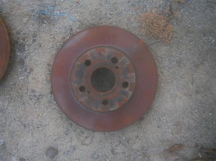 Тормозной диск Тойота Приус в Джанкое 81565